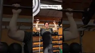 This #FlexFriday is brought to you by Crunch Allston! 💪