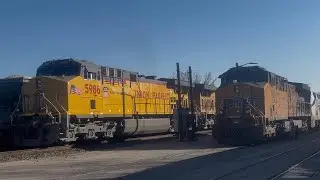 2 Rock Trains meet @ SAS AMTK Station
