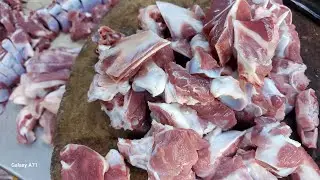 Incredible big size full goat cutting skills M saeed best meat shop Pakistan desi goat meat shop 