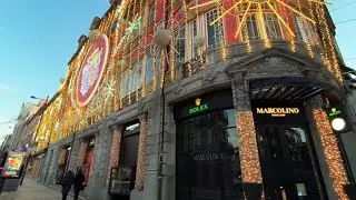 Passeio aleatório por Porto, véspera de Natal.