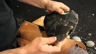 Démonstration de taille de silex