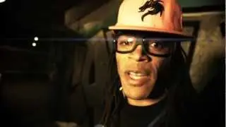 Ford's Fascinating World of Football -- Street Soccer with Edgar Davids