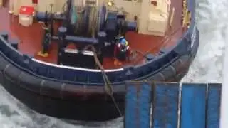 Tugboat to rescue {Ijmuiden-newcastle} Dutch