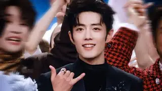 Xiao Zhan  Finale Countdown Segment & Group Photo with Other Artists | Dragon TV New Year&rsquo;s Eve Gala