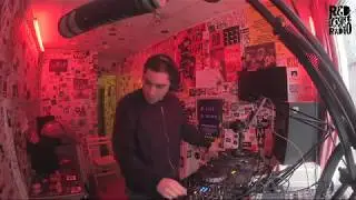 Fabrizio Reinolds @Red Light Radio
