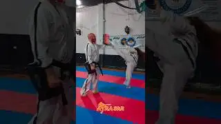 Combinaci&oacute;n de combate 🔥 sin cortes 💪🏼 Taekwondo ITF #atrasur