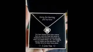 🌟 You&rsquo;re gonna love this one 🌟 A Symbol of Forgiveness and Reconnection, 'Love Knot' Necklace with