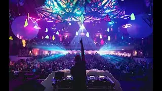 Illuminaughty pres. 