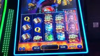 Werewolf slot machine spins and hits! 
