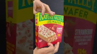🍓 Nature Valley Strawberry Crispy Creamy Wafer snack bars 🧂 crunchy #strawberry #fruit #snacks