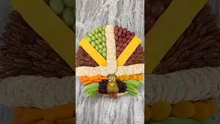 Turkey Snack Board for Thanksgiving