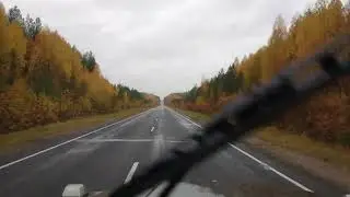 Autumn russia mercedes road