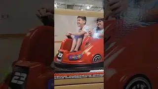 Машинка-каталка Costco Flybar XL 12 В