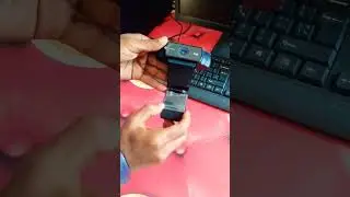The small camera can be easily attached to the computer.#installed #computer #camera #easily #short
