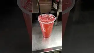 Освежающий лимонад с тропической гуавой @Dunkin-Donuts @dunkinph @alidunkinart