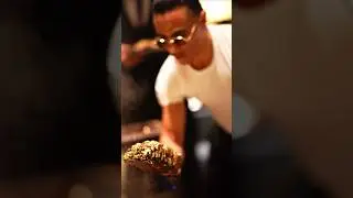 Cutting smoothly 24K gold leaf wrapped steak 😍 #shorts #youtubeshorts #ytshorts #food #style #viral