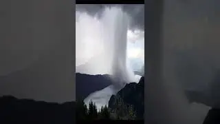 &nbsp;Rain bomb just hydrating the earth