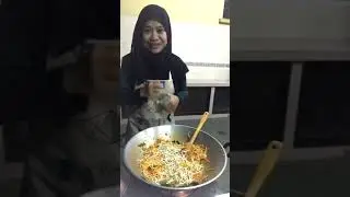 Mee Goreng Kampung【 Amelia Tamby Hussin】