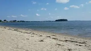 Beach day at Calf Pasture
