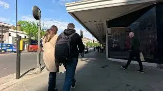 Cu Tavy prin Londra stația de metrou (NOTTING HILL GATE)