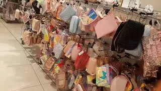 Window shopping Roshan Mall  /Jeddah Saudi