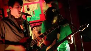 Agitate The Gravel (Live @ Cit&oacute;g)