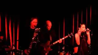 Jenieva Jane &bull; Nasty (live) gr&uuml;ner salon/ green saloon berlin