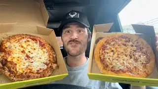 Hungry Howie&rsquo;s TNT Crust and Sweet Heat Bacon Crust Review 