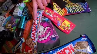 British Lad Try&rsquo;s American Candy