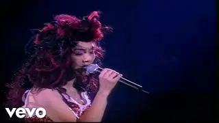 楊千嬅 Miriam Yeung - 再見二丁目 (Live From 楊千嬅萬紫千紅演唱會2002)