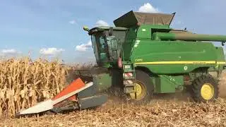 John deere C670 Vs. Opticorn 876