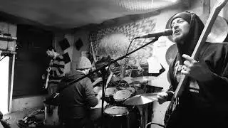 Them Screaming Teeth - Bad Trip