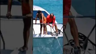 Навязчивый или просто очень безопасный?