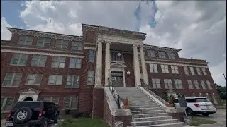 Haunted hospital built on top of civil war graves and walking 4th ward in Houston Texas