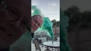 EG18 Green Smoke Bomb Demo