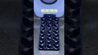 Bałagan z ładowarkami? Wydrukowałem w 3D stację ładującą, żeby uporządkować kable na biurku 🔌