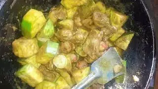 লোভনিয় খাবার রান্না হচ্ছে #আলুবেগুনমুরগি #মুরগিররেসিপি #বাংলাররান্না #হোমকুকিং #রেসিপিভিডিও