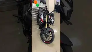 2025 Pulsar NS 400z Ebony Black Colour 🔥 #ns400​ #ns400z​ #pulsar​ #shorts​ #explore​