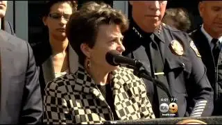 Report Finds 'Serious' Communication Flaws Hampered LAX Shooting Response