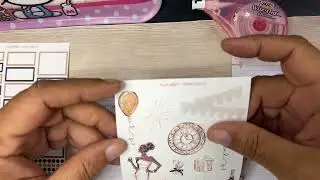 Decorating my mini happy planner with @kiwikraftzco new year kits 