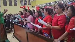 Huta Betlehem koor seksi parompuan Natal Ama HKBP Bantim kondakter ny Sinaga br Limbong