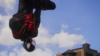Marvel's Spider-Man 2 swinging