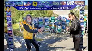 STARS Bülent Ceylan weiht Foto Point im Fernweh Park ein HD www fernweh park de