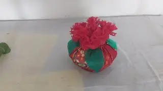 PESO DE PORTA COM BOLINHAS DE DESODORANTE