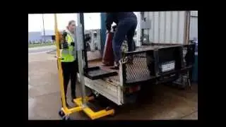 Gas Bottle Lifter