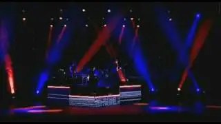 Lara-B @ 711 - LIVE!