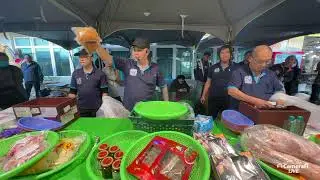 0131 興達港海鮮拍賣 各位粉絲們 接下來每場牛墟都有拍賣（禮拜一跟二都有營業）！港都小孟！