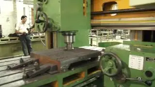 Plano Miller with PLC Control - Sagar Machine Tools (P) Ltd.