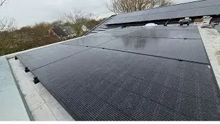 Zonnepanelen plaatsen met dakankers op een dakkapel ballastloos systeem