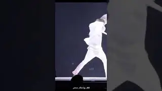 The moment vs The photo #jimin #parkjimin #bts